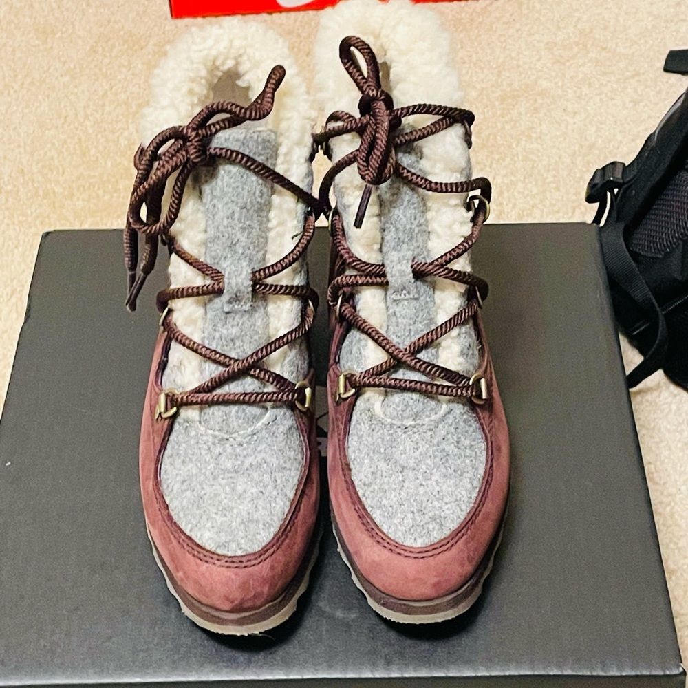 Sorel Sneakerchic boots